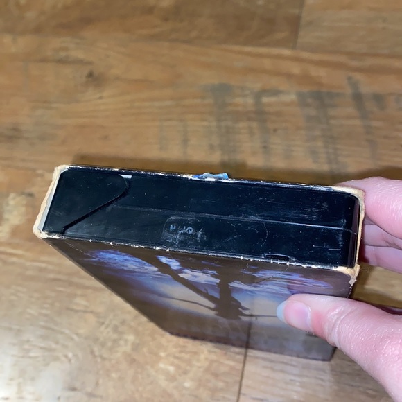 ‼️5/$15‼️ The Abyss VHS Tape - Picture 8 of 8